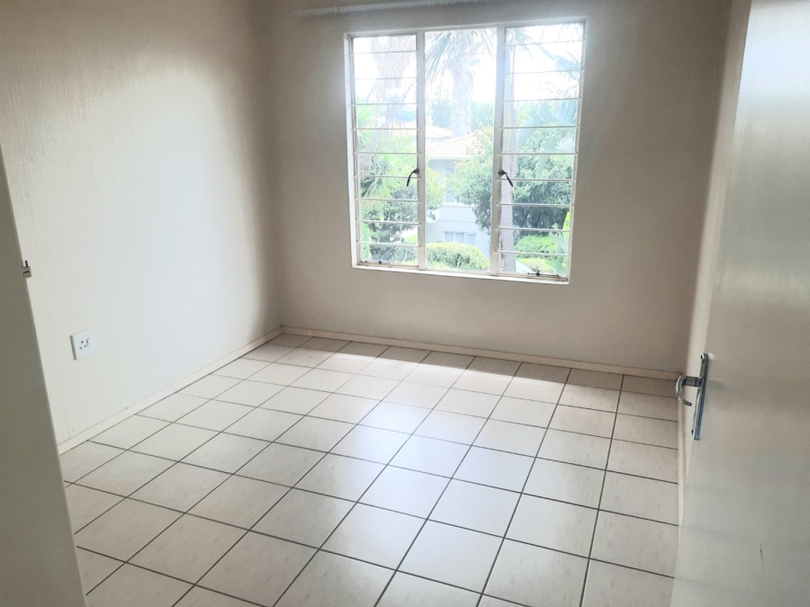 2 Bedroom Property for Sale in Radiokop Gauteng