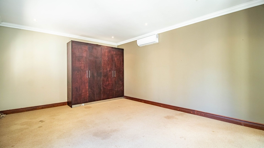 4 Bedroom Property for Sale in Waterkloof Ridge Gauteng