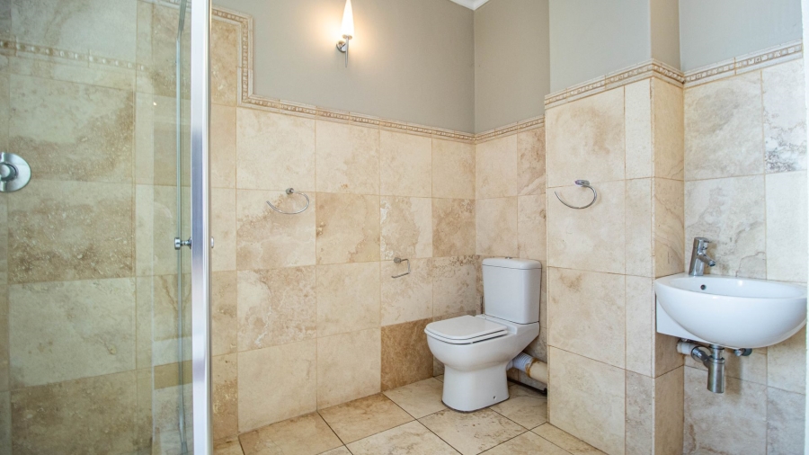 4 Bedroom Property for Sale in Waterkloof Ridge Gauteng