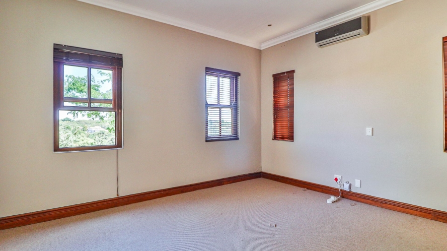 4 Bedroom Property for Sale in Waterkloof Ridge Gauteng