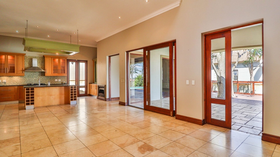4 Bedroom Property for Sale in Waterkloof Ridge Gauteng