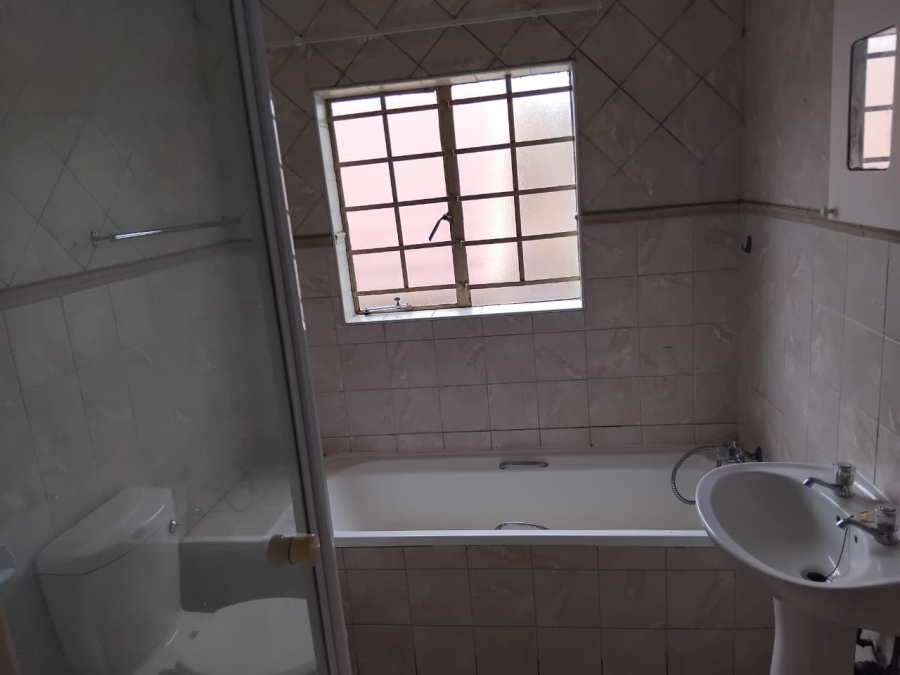 2 Bedroom Property for Sale in Celtisdal Gauteng