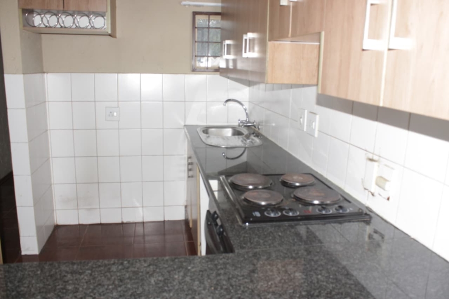 1 Bedroom Property for Sale in Upper Houghton Gauteng