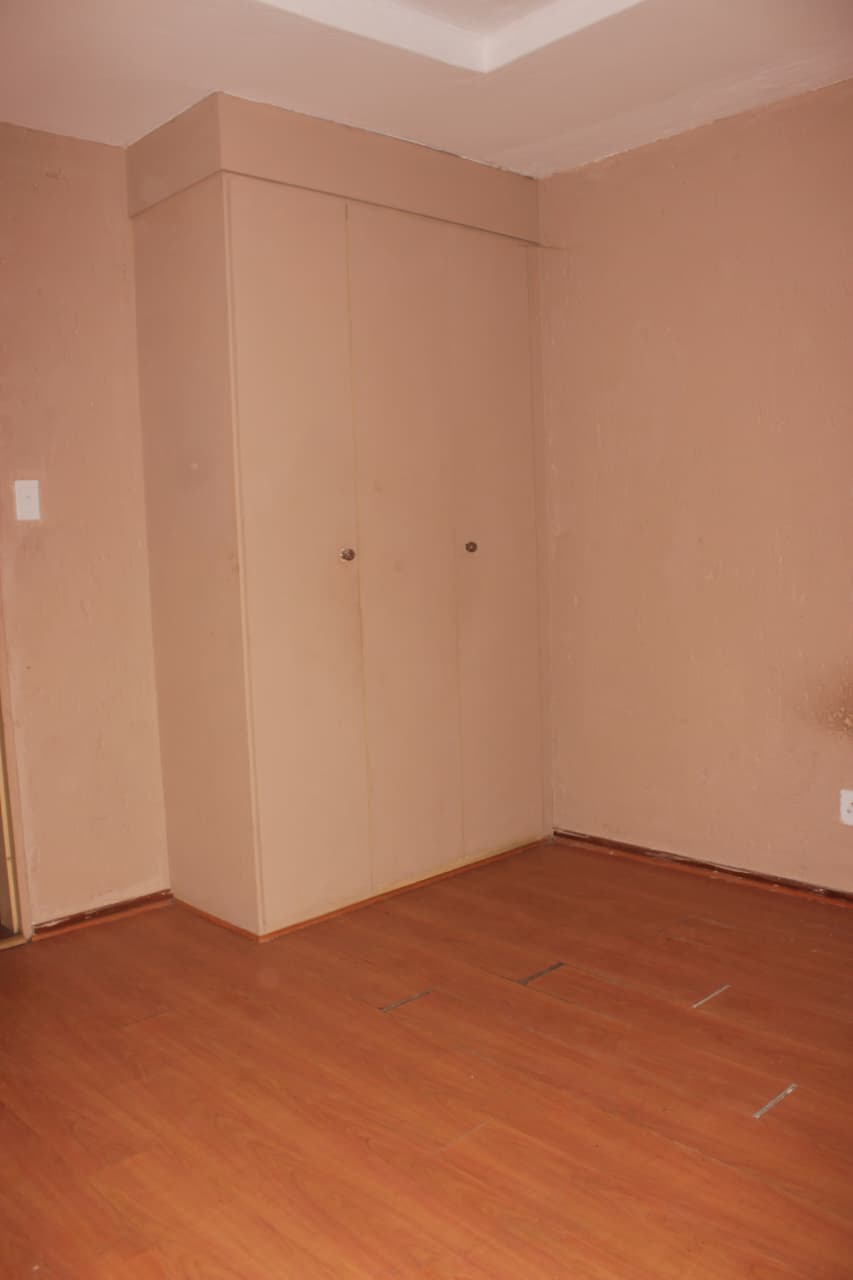 1 Bedroom Property for Sale in Upper Houghton Gauteng