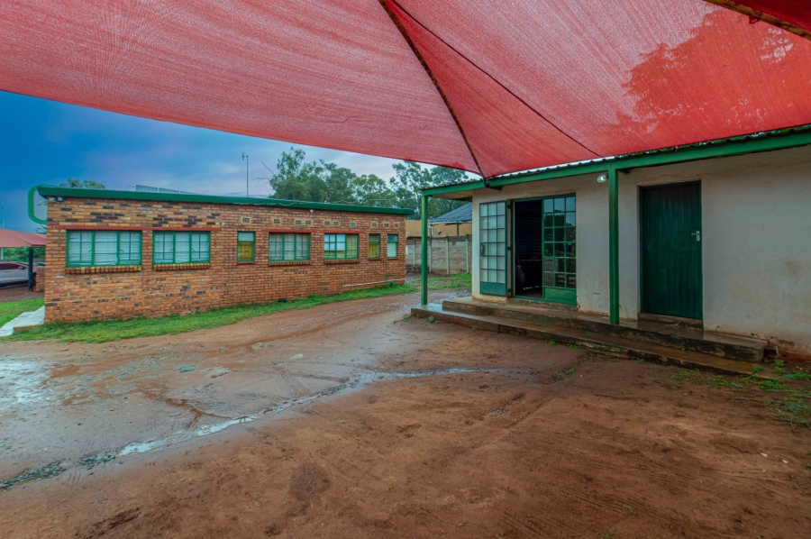 Commercial Property for Sale in Marlands Gauteng