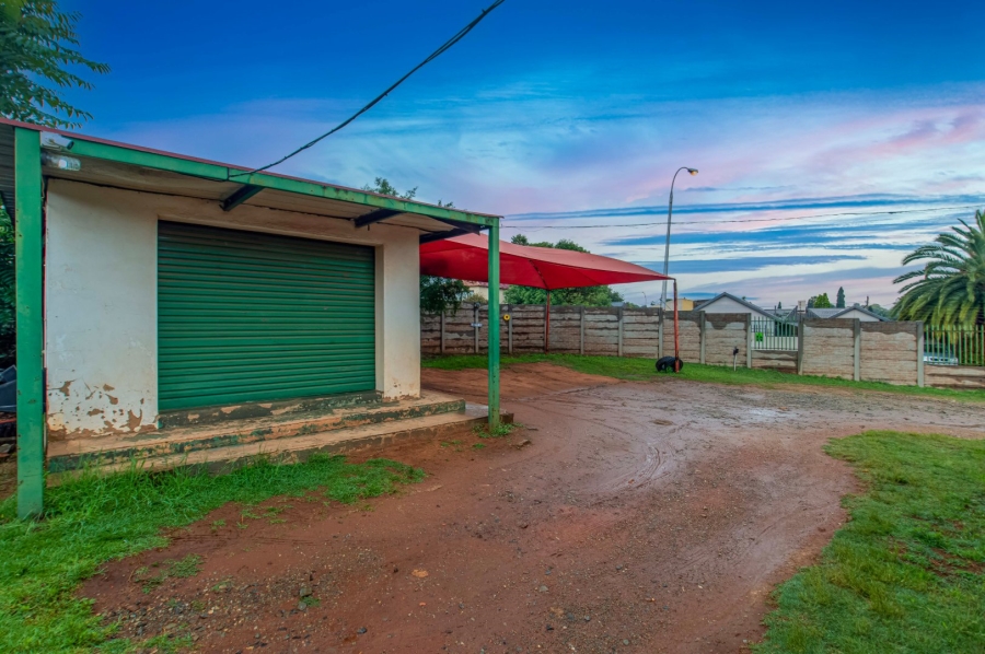 Commercial Property for Sale in Marlands Gauteng