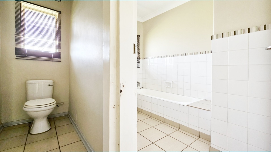 3 Bedroom Property for Sale in Three Rivers Gauteng