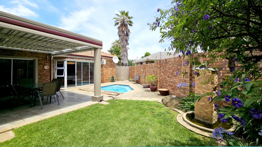3 Bedroom Property for Sale in Three Rivers Gauteng