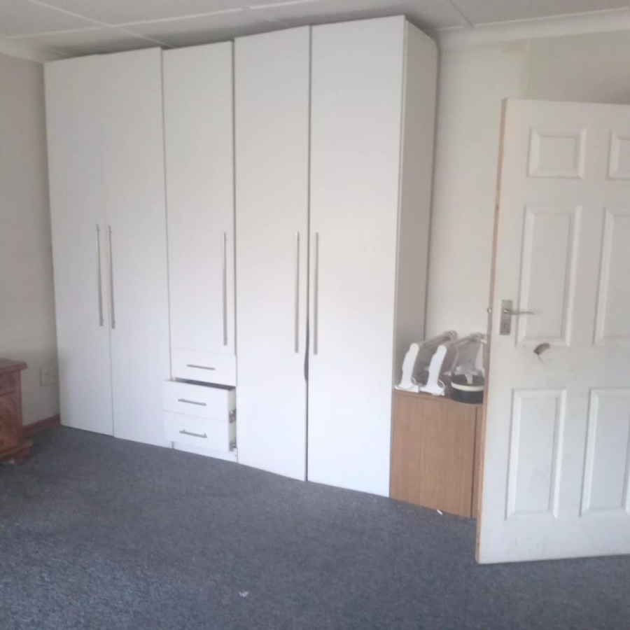 4 Bedroom Property for Sale in Benoni South Gauteng