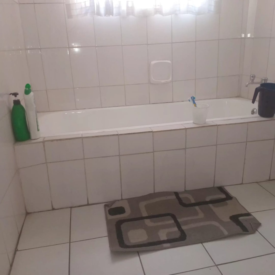 4 Bedroom Property for Sale in Benoni South Gauteng