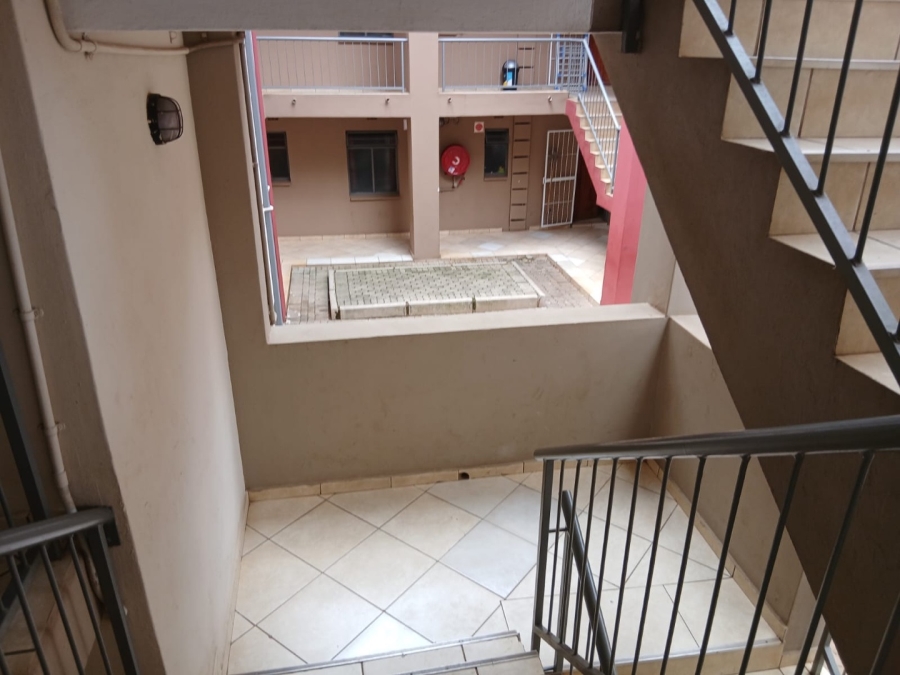 2 Bedroom Property for Sale in Jabulani Gauteng