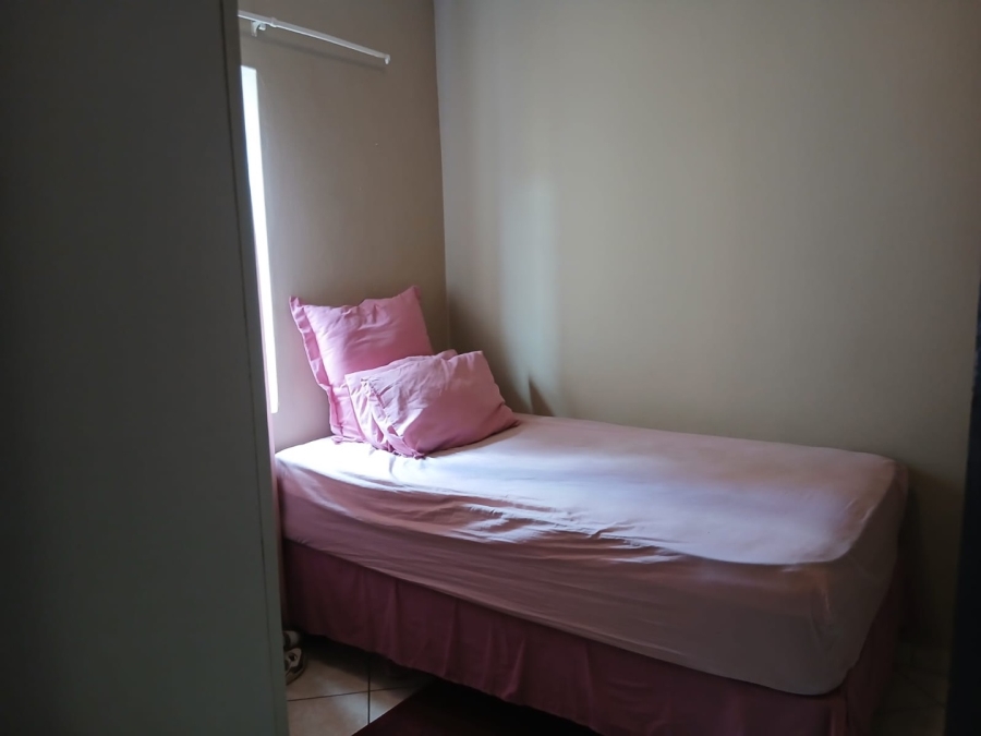2 Bedroom Property for Sale in Jabulani Gauteng