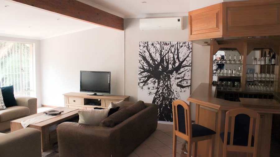 To Let 3 Bedroom Property for Rent in Fourways Gauteng