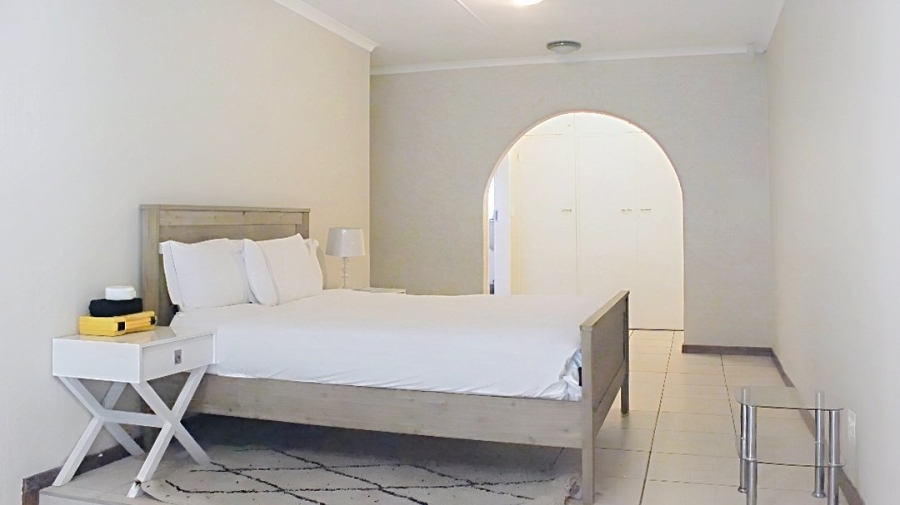 To Let 3 Bedroom Property for Rent in Fourways Gauteng