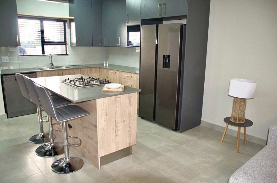 To Let 2 Bedroom Property for Rent in Die Hoewes Gauteng