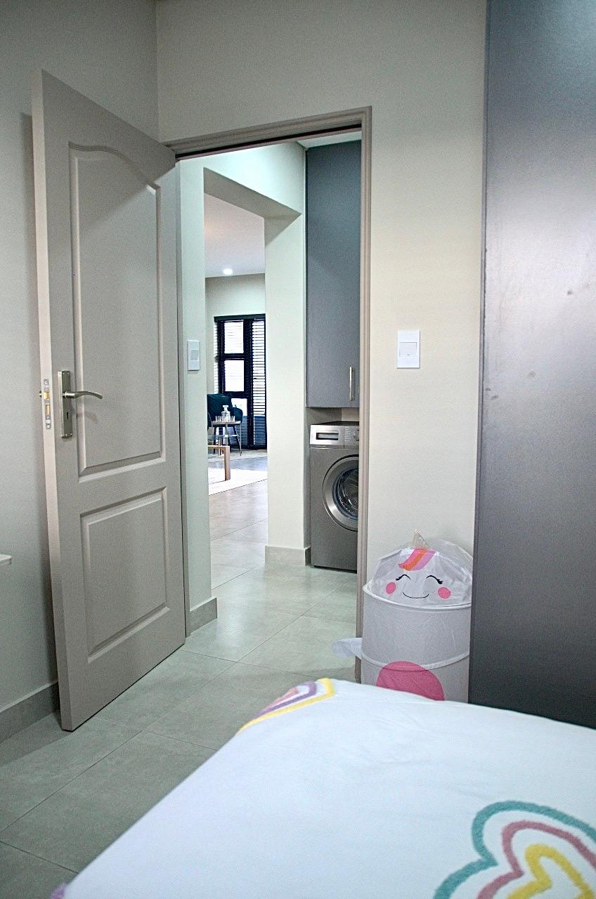 To Let 2 Bedroom Property for Rent in Die Hoewes Gauteng