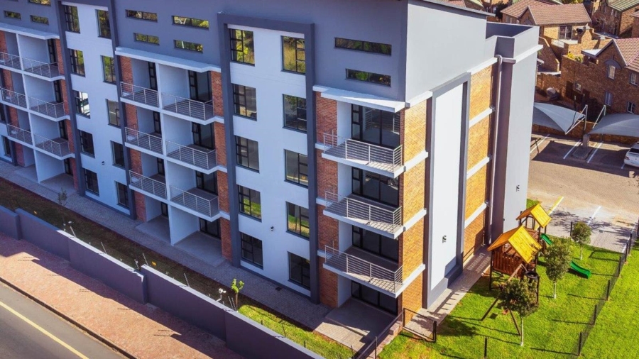 To Let 2 Bedroom Property for Rent in Die Hoewes Gauteng