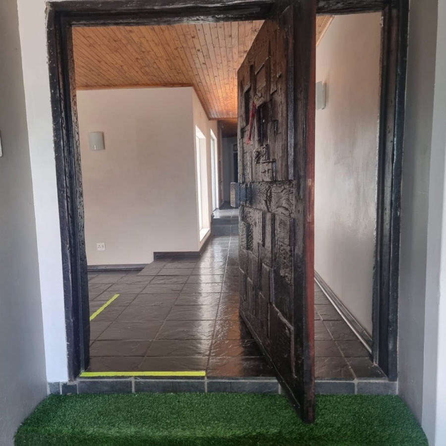 To Let commercial Property for Rent in Witpoortjie Gauteng