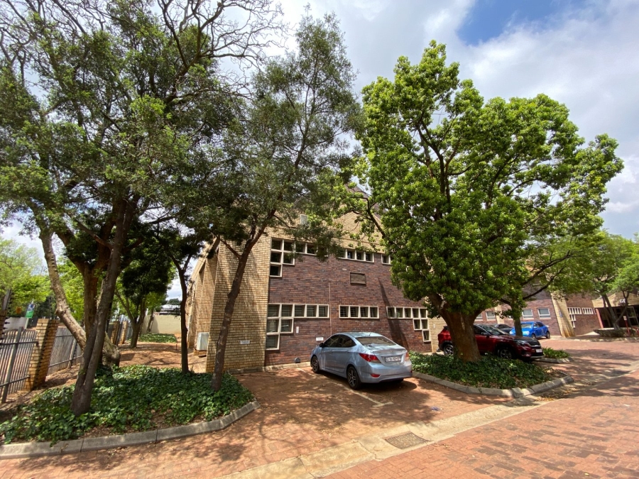 To Let commercial Property for Rent in Lynnwood Gauteng