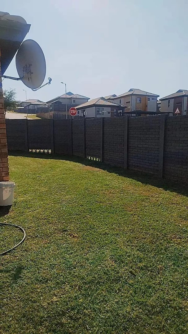 To Let 3 Bedroom Property for Rent in Danville Gauteng