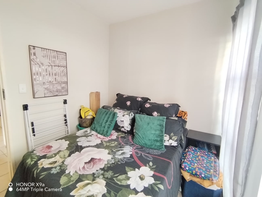 To Let 2 Bedroom Property for Rent in Klipfontein Gauteng