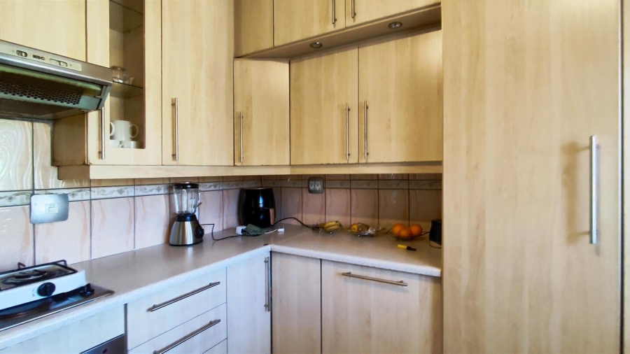 2 Bedroom Property for Sale in Benoni Central Gauteng