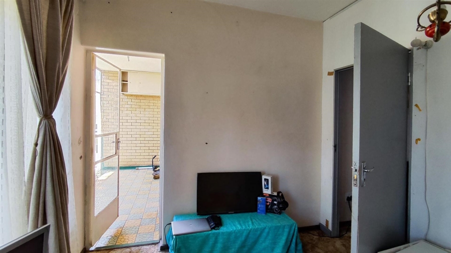 2 Bedroom Property for Sale in Benoni Central Gauteng
