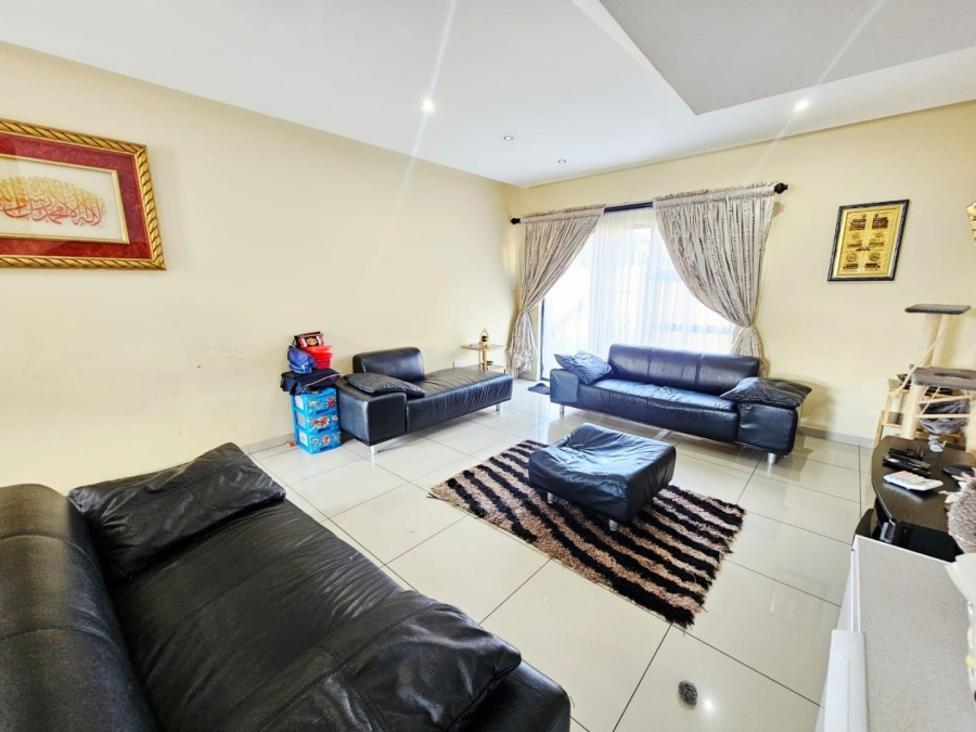 3 Bedroom Property for Sale in Raslouw Gauteng