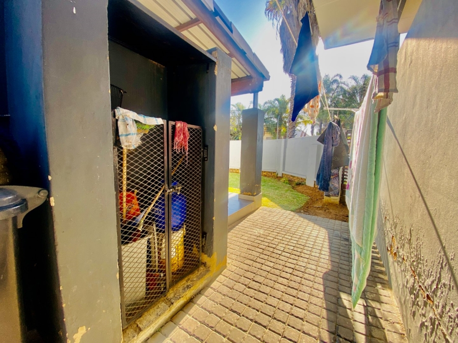 4 Bedroom Property for Sale in Noordwyk Gauteng