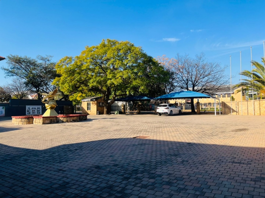 Commercial Property for Sale in Ferndale Gauteng