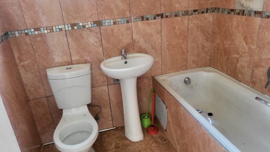  Bedroom Property for Sale in Riverbend AH Gauteng