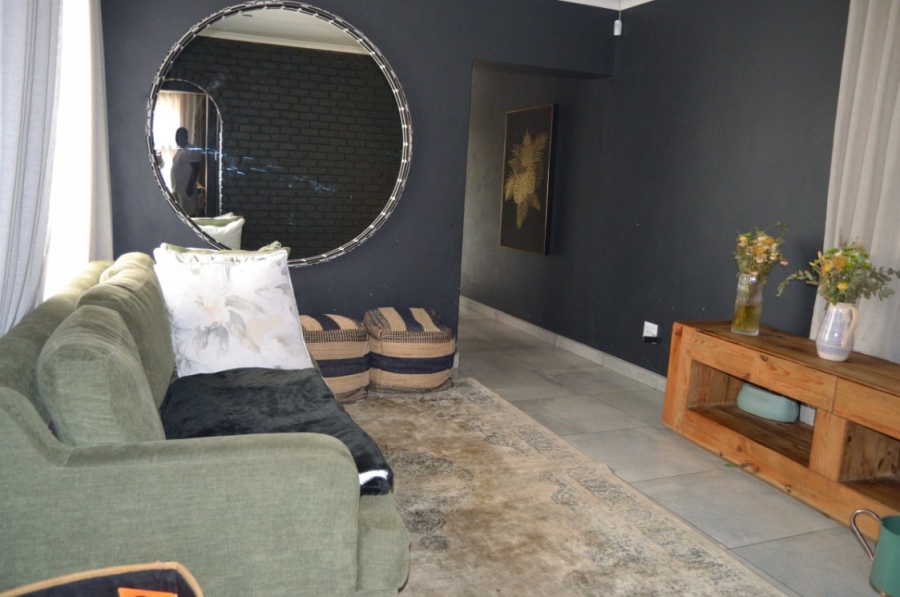 3 Bedroom Property for Sale in Croydon Gauteng