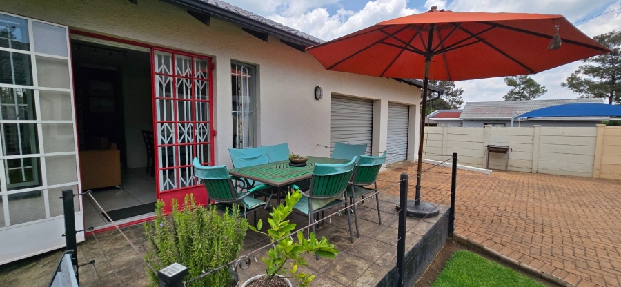 5 Bedroom Property for Sale in Brackendowns Gauteng