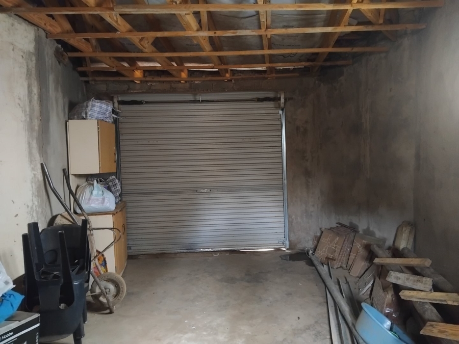 2 Bedroom Property for Sale in Soshanguve T Gauteng