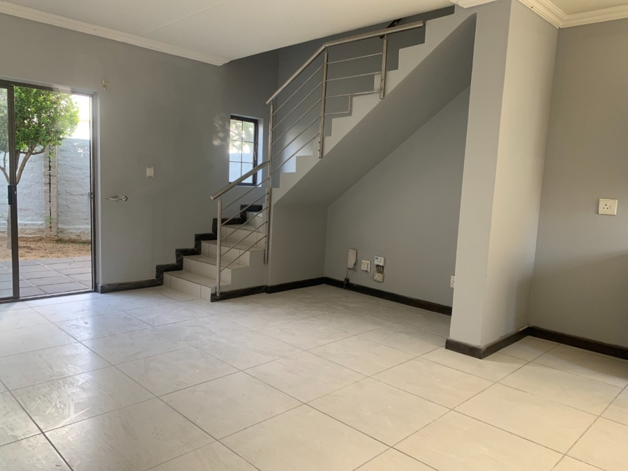 2 Bedroom Property for Sale in Halfway Gardens Gauteng