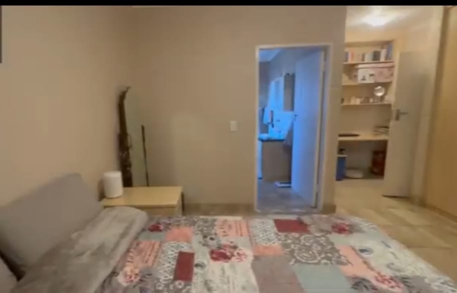 To Let 3 Bedroom Property for Rent in Thatchfield Close Gauteng