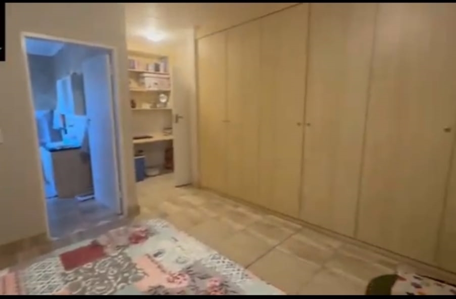 To Let 3 Bedroom Property for Rent in Thatchfield Close Gauteng