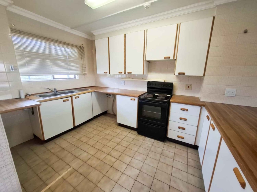 To Let 2 Bedroom Property for Rent in Faerie Glen Gauteng