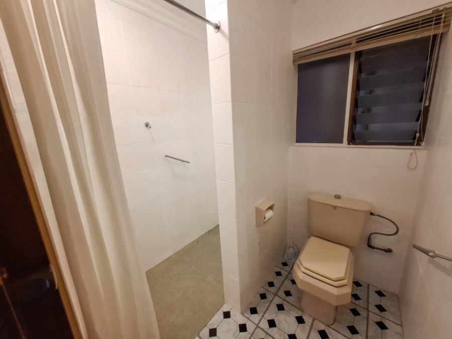 To Let 2 Bedroom Property for Rent in Faerie Glen Gauteng