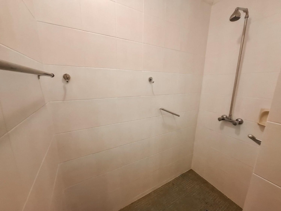 To Let 2 Bedroom Property for Rent in Faerie Glen Gauteng