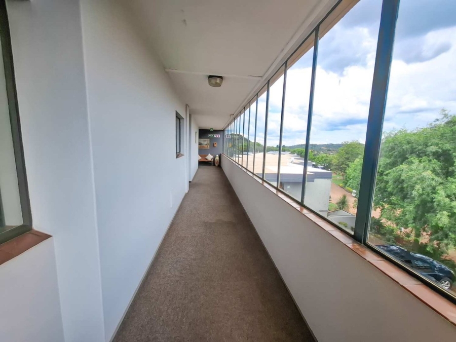 To Let 2 Bedroom Property for Rent in Faerie Glen Gauteng