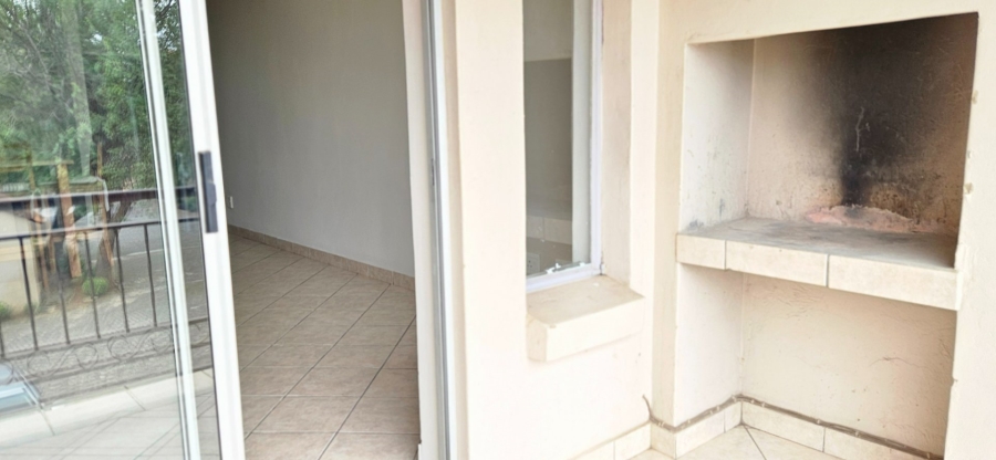 To Let 2 Bedroom Property for Rent in Noordhang Gauteng