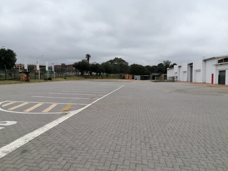 To Let commercial Property for Rent in Kempton Park Central Gauteng