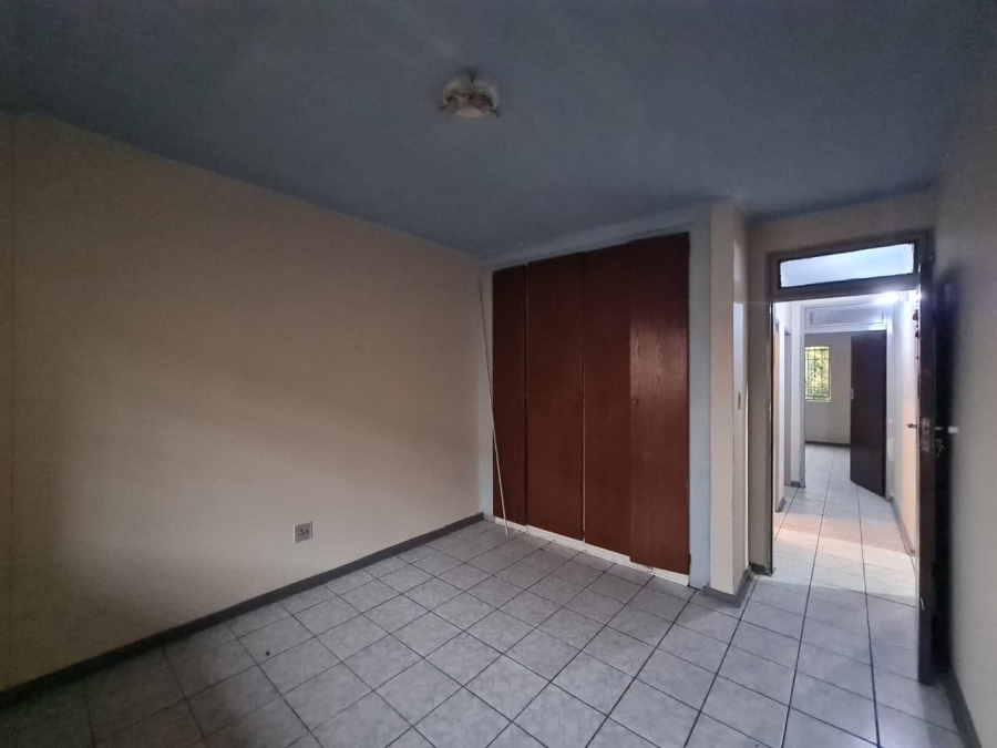 To Let 2 Bedroom Property for Rent in Lenasia Ext 1 Gauteng