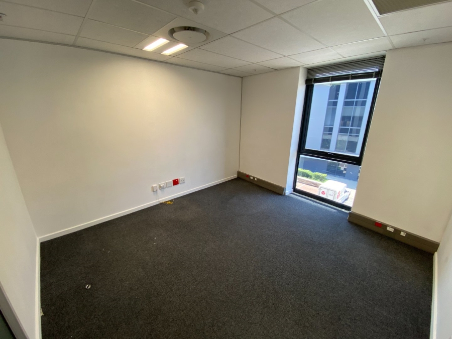 To Let commercial Property for Rent in Vorna Valley Gauteng