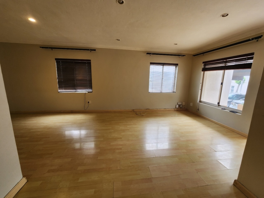 To Let 2 Bedroom Property for Rent in Craigavon Gauteng