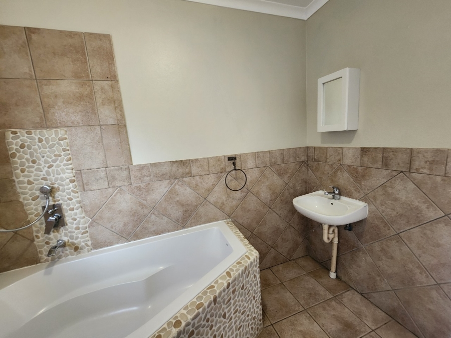 To Let 2 Bedroom Property for Rent in Craigavon Gauteng