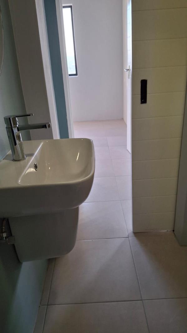 To Let 2 Bedroom Property for Rent in South Hills Gauteng