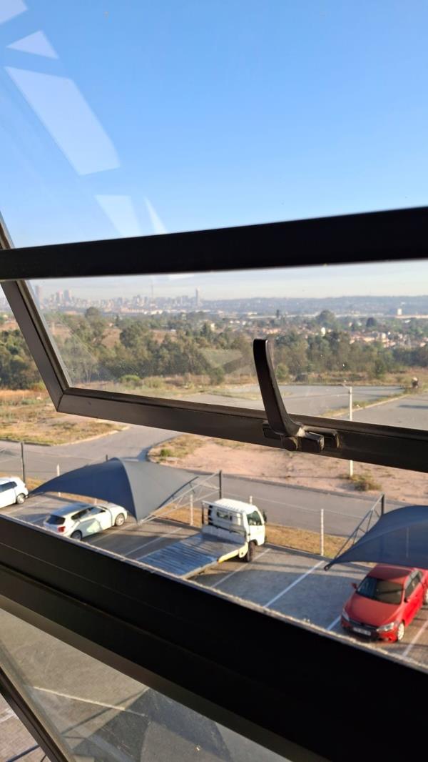 To Let 2 Bedroom Property for Rent in South Hills Gauteng