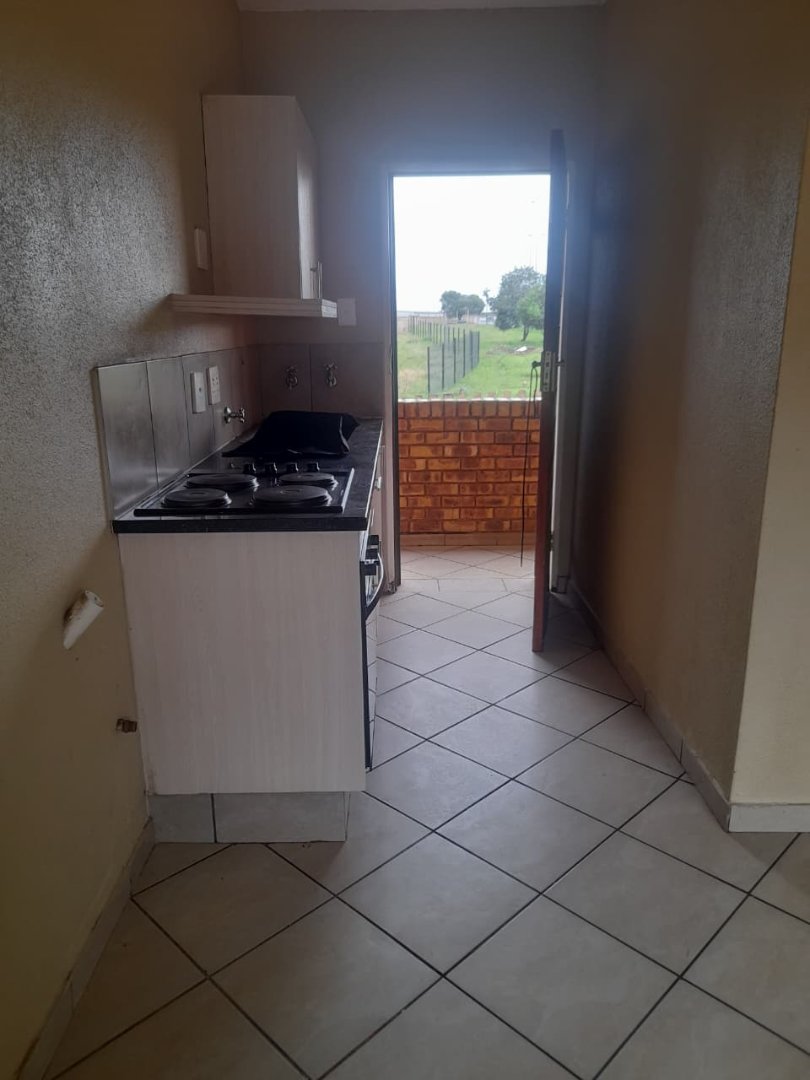 To Let  Bedroom Property for Rent in Lotus Gardens Gauteng